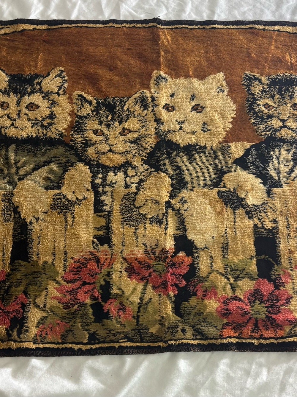 Plush Multicolor Cat Tapestry Throw multicolor vintage 80s picket fence floral - Picture 2 of 13